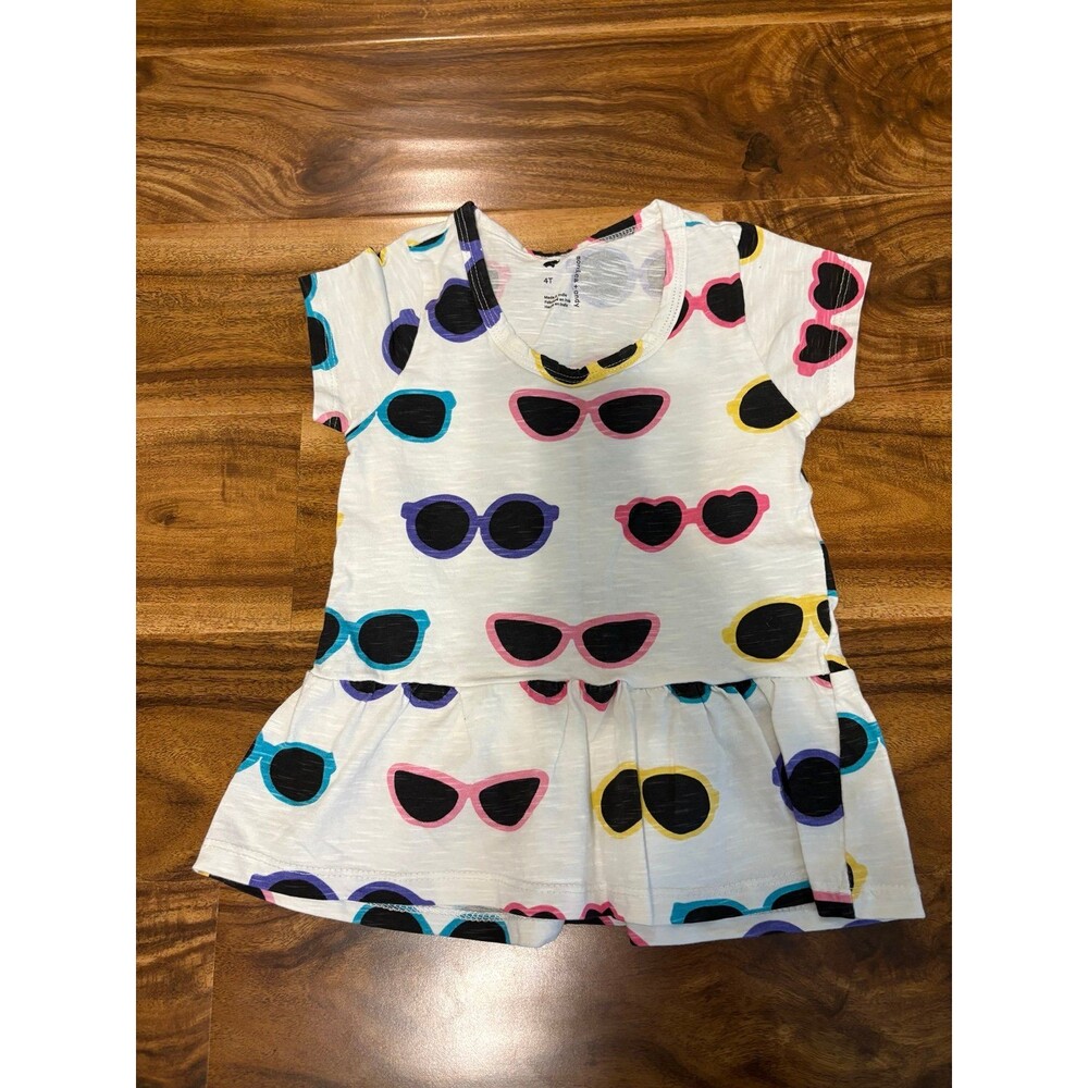 NWOT Monica & Andy Short Sleeve Peplum Top, Sunglasses Print, Size 4T